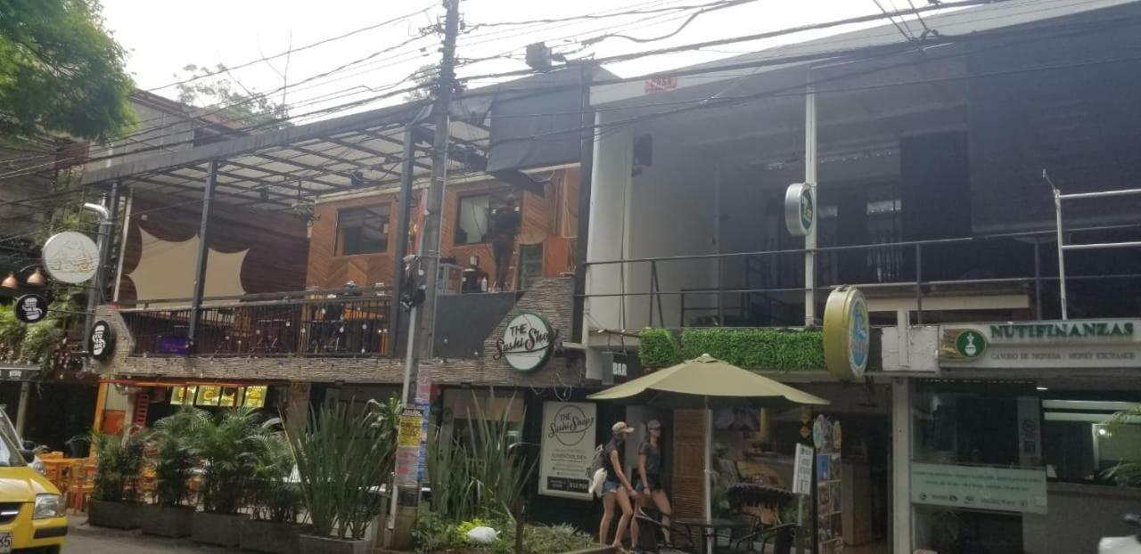 Casa Blanca Hostel Medellín Eksteriør billede